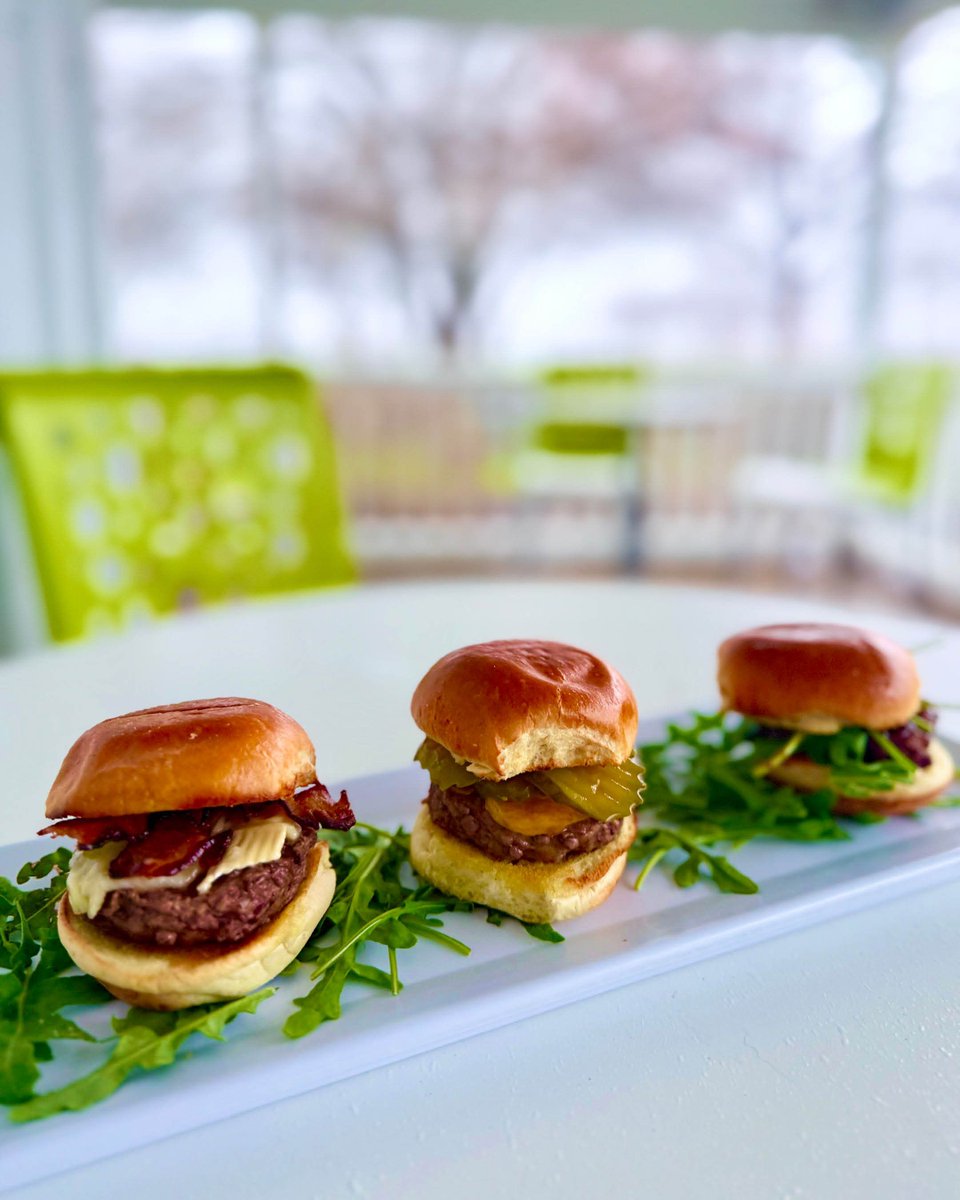 Indiana Connection tweet media