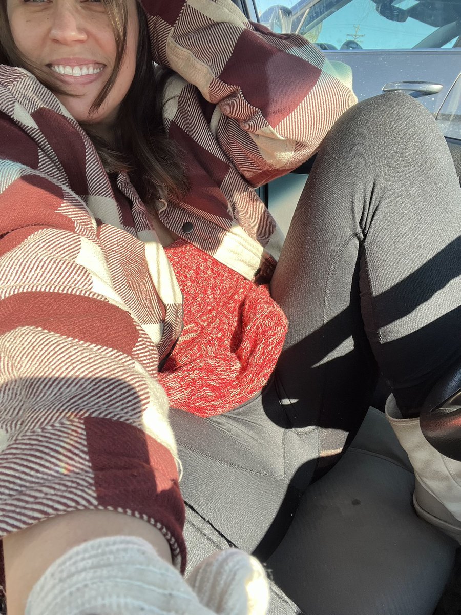 juliebeans tweet media