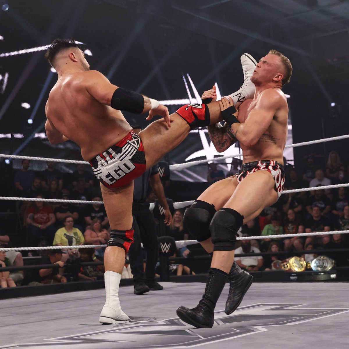 Chip Skylark. Ꮺ NOT @OfficialEgo tweet media