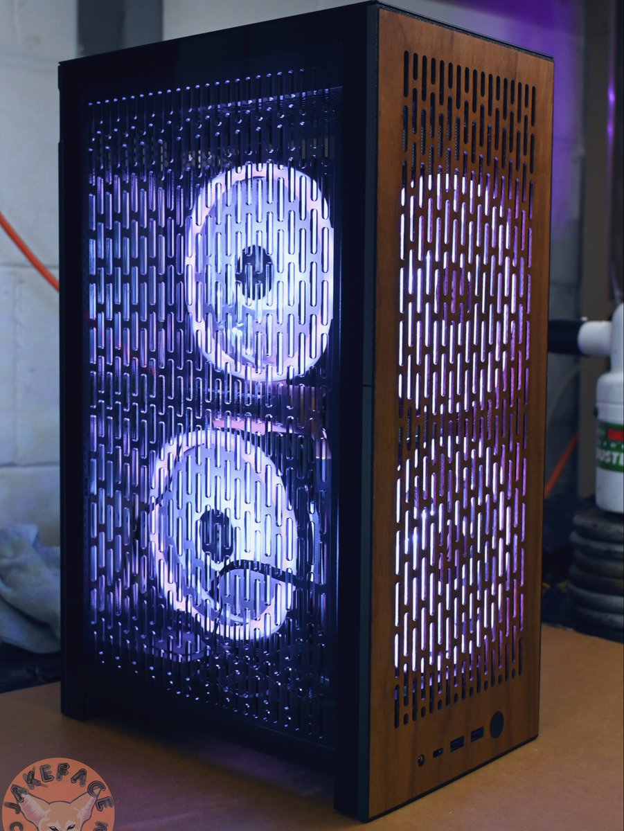 JakefaceCustoms tweet media