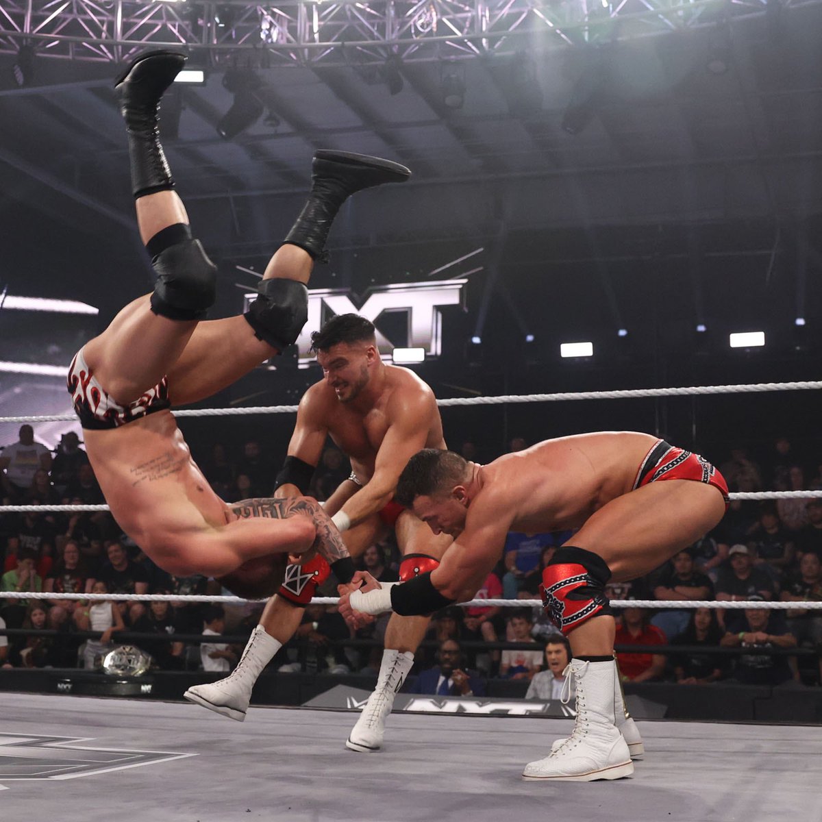 Chip Skylark. Ꮺ NOT @OfficialEgo tweet media