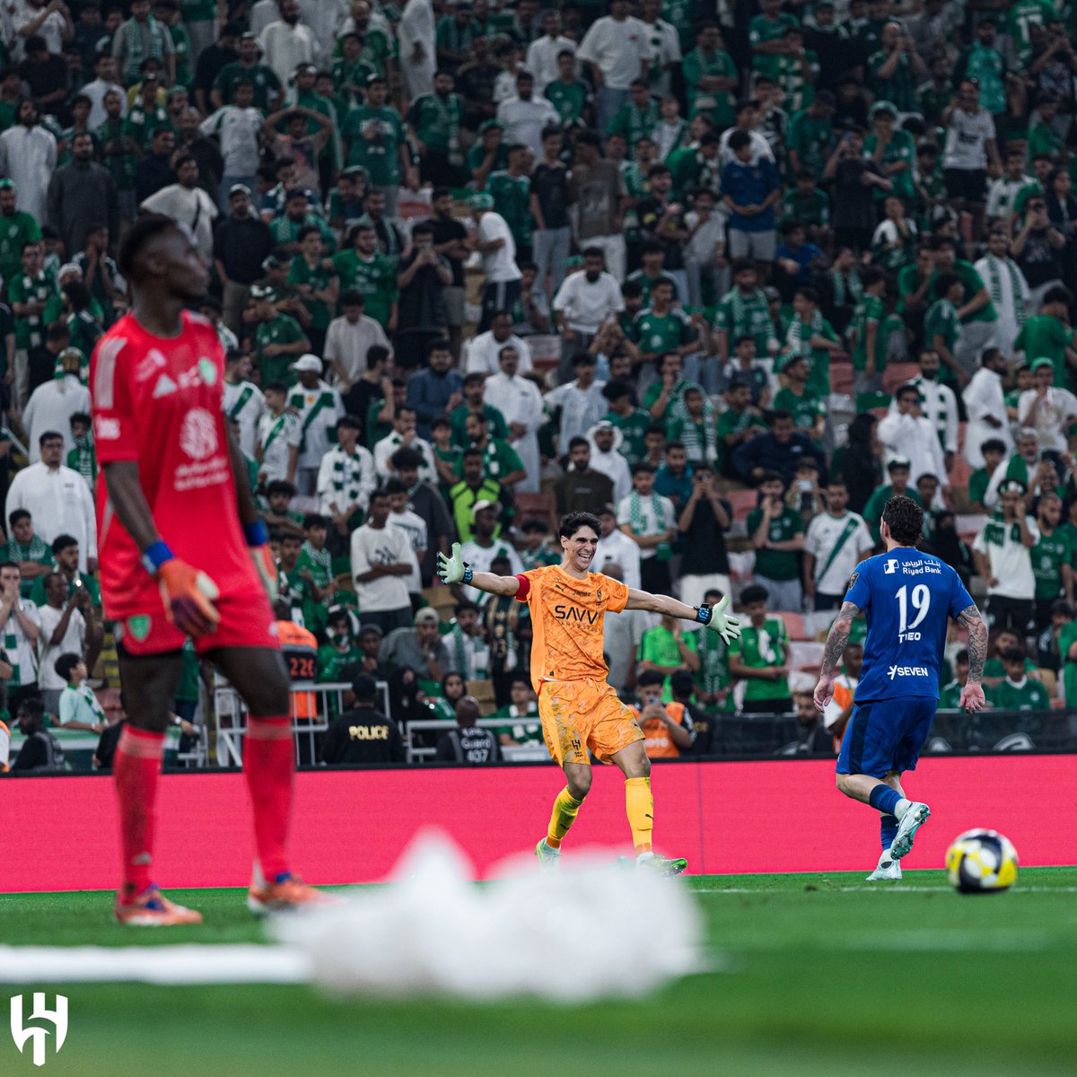 فارس الروضان tweet media