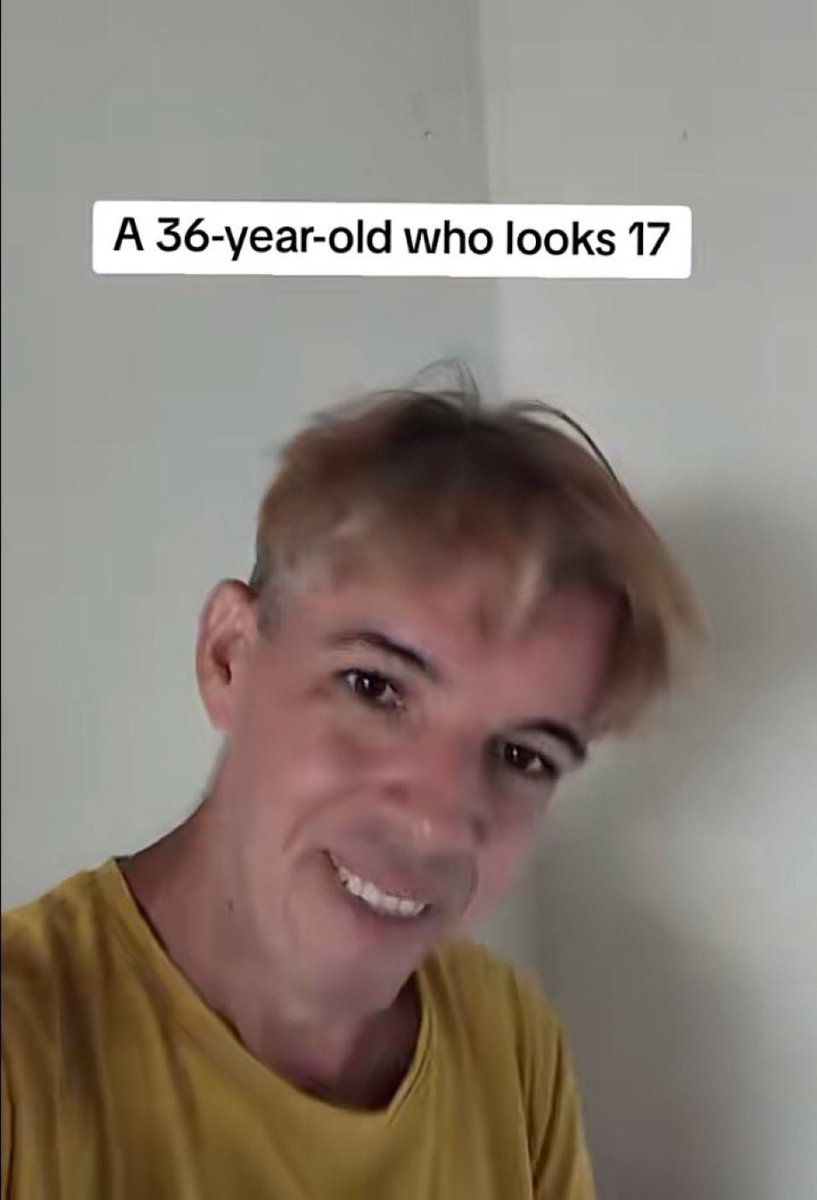 bleplepus's tweet image. Watching nephew play sweet pool. We realize im just like makoto #Guilt