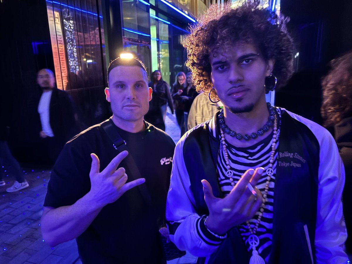 problem boy tweet media