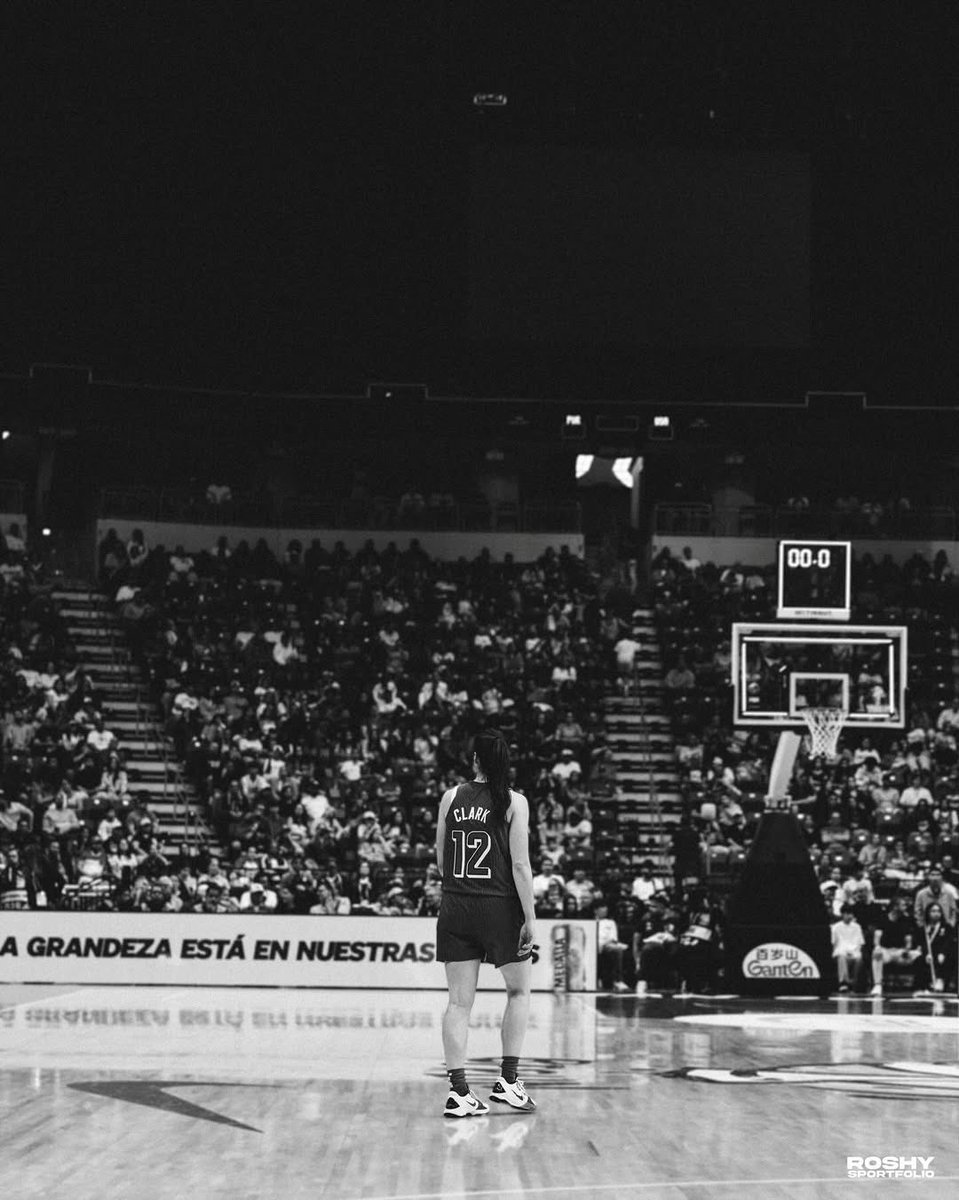 caitlin clark source tweet media