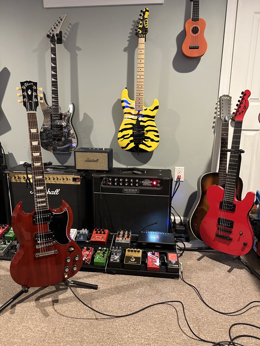 FrankChallenger 🎸🇺🇸 tweet media