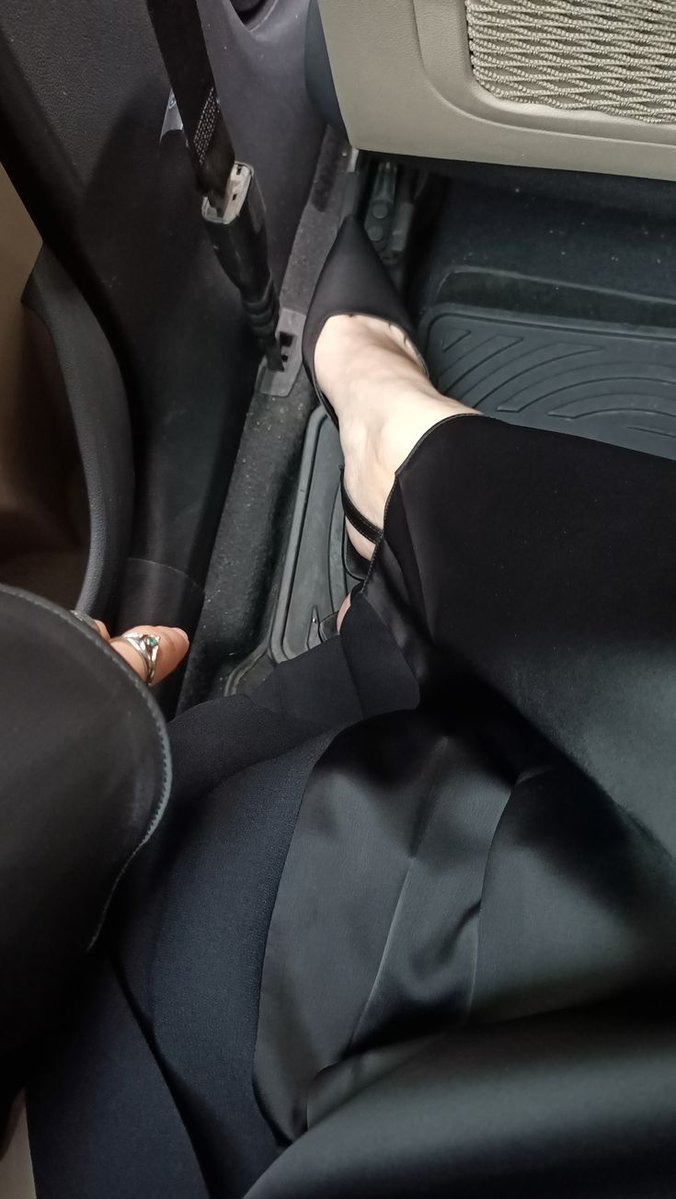 الملــكهہ نارمين tweet media