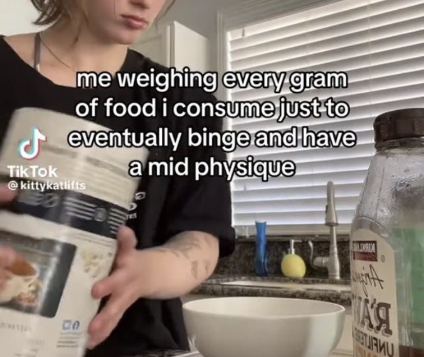 ℛℴ𝓈ℯ 𓆩♡𓆪 tweet media