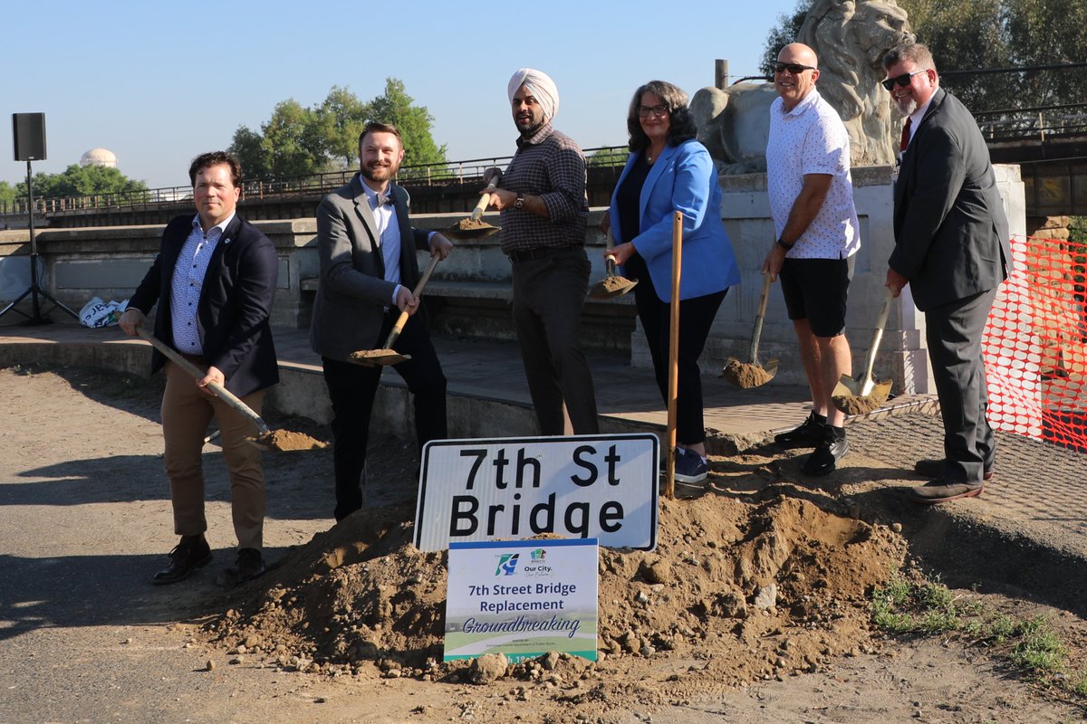 Caltrans District 10 tweet media