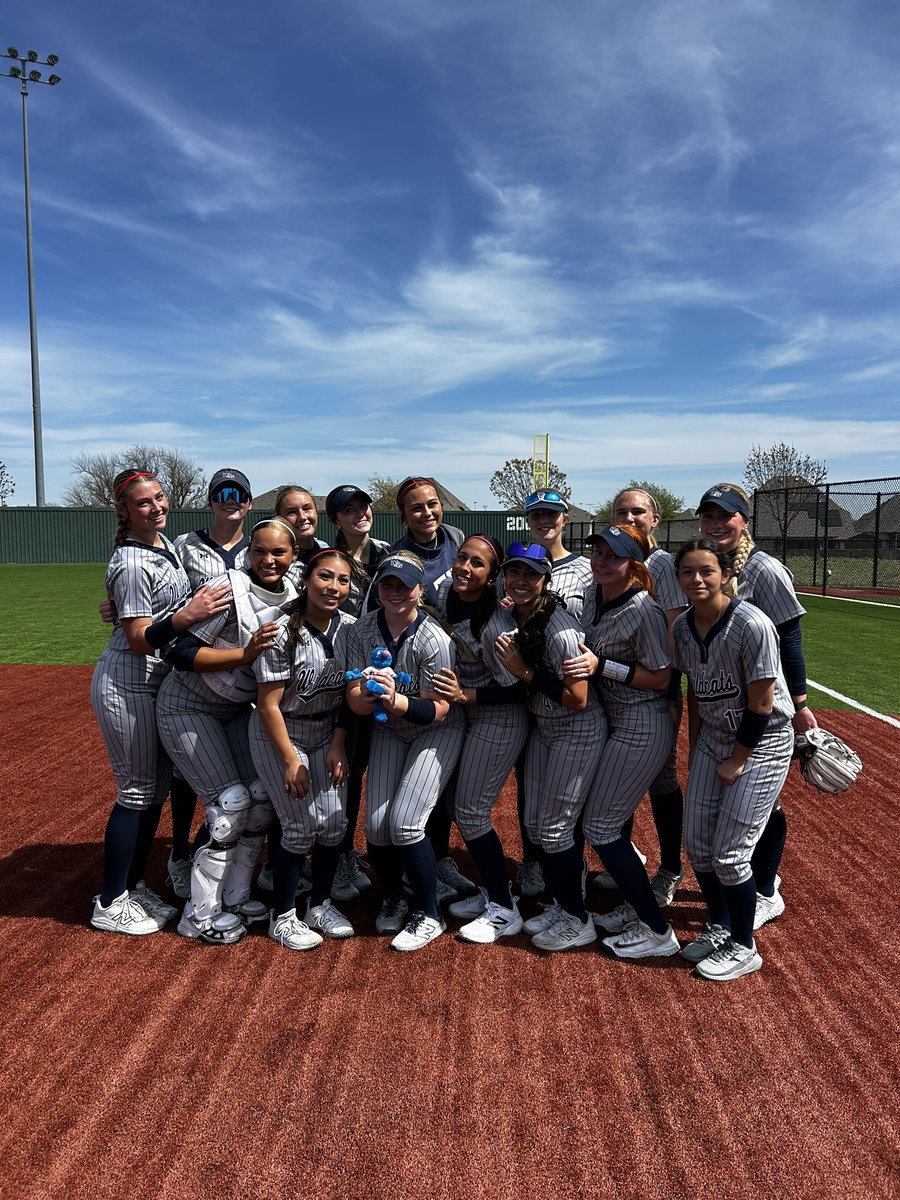 Walnut Grove High School Softball tweet media