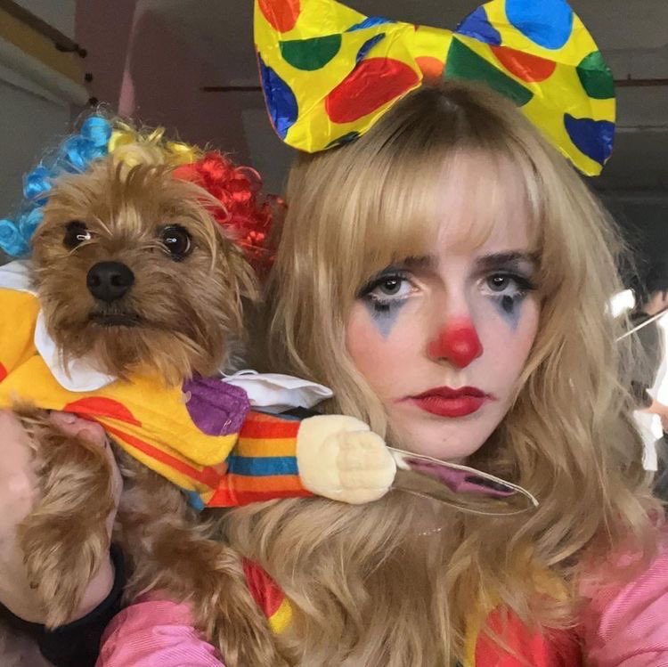 kenz ✴︎ tweet media