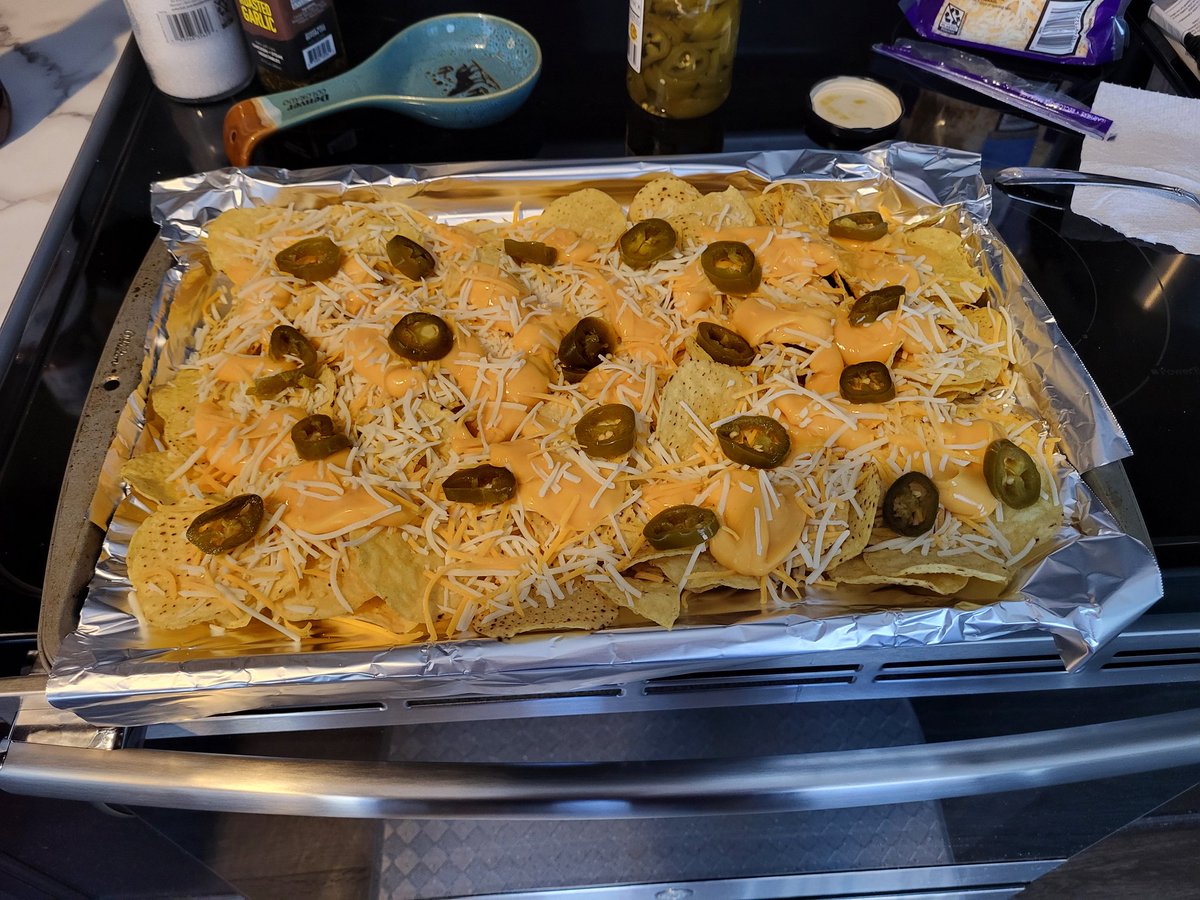 Beeg Jon tweet media