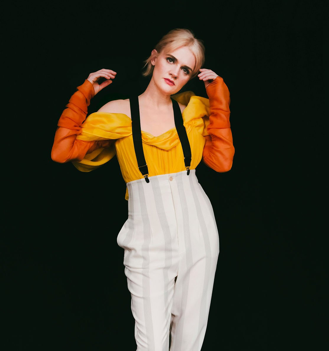 gayle rankin thinker 💭 tweet media