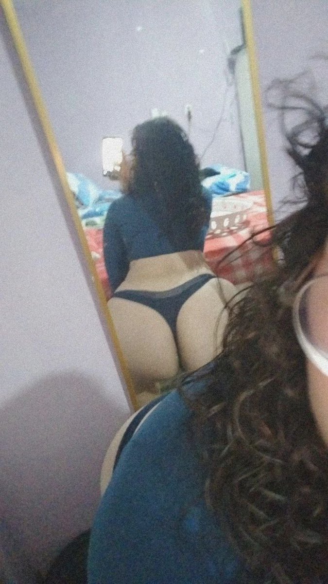 KatiCf234's tweet photo. @k_psmj Es lo que hacemos para que nos miren el culo 🤭 https://t.co/MkrHEQ1VQl