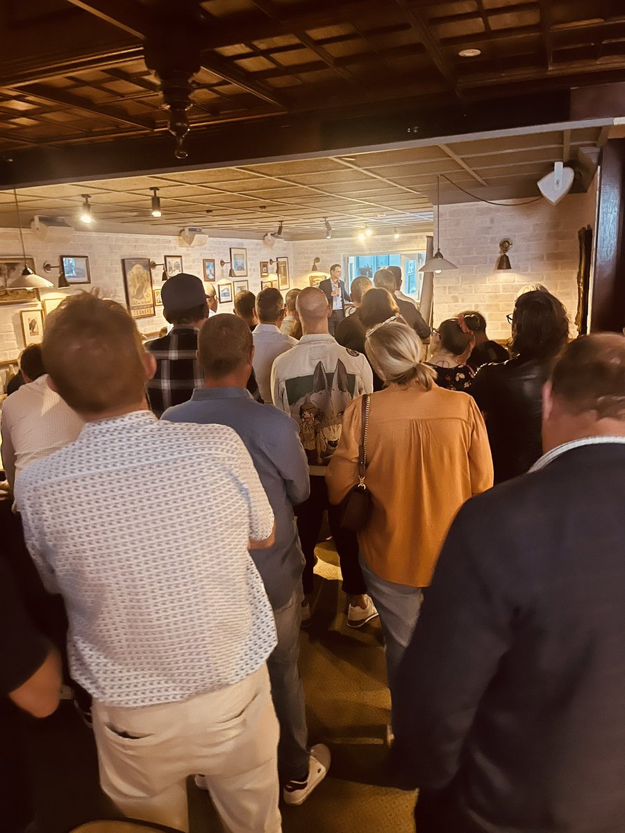 Adam Hawse tweet media