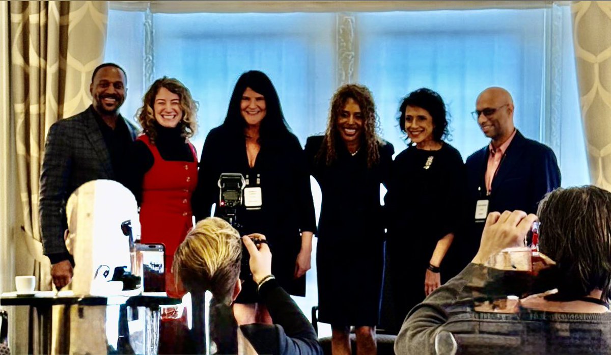 Diane Najm tweet media