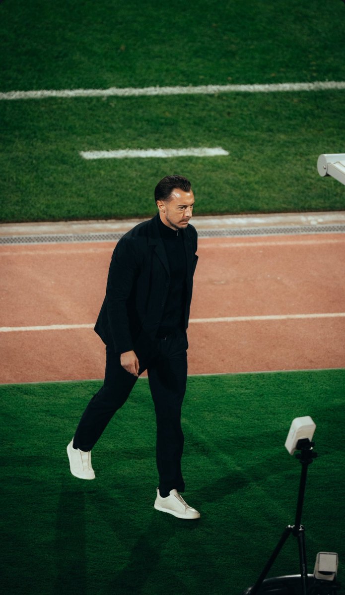 كاريزما 🎖 tweet media