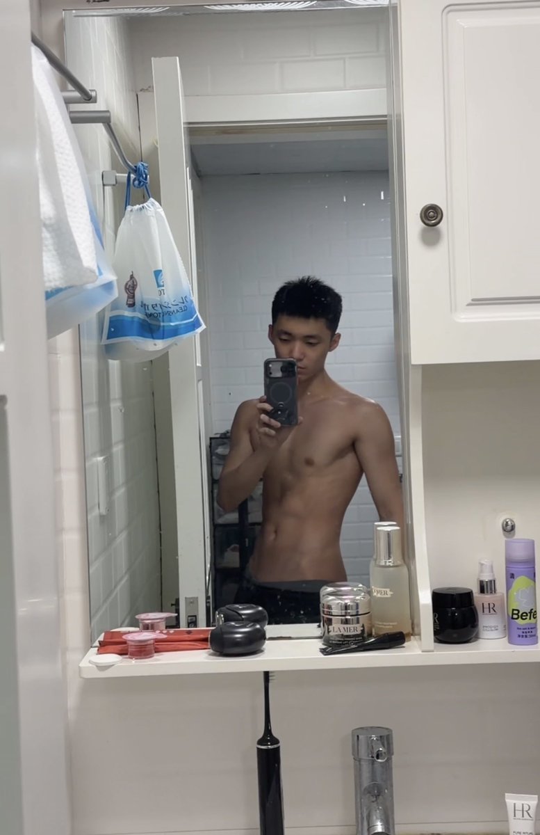 三角板 tweet media