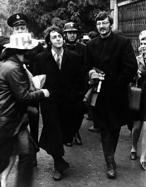 DIÁRIO DOS BEATLES tweet media