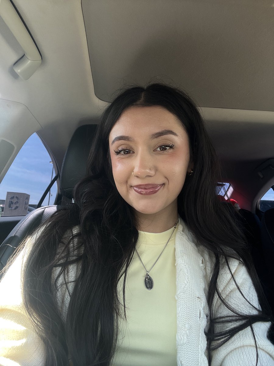 b⭑.ᐟ tweet media