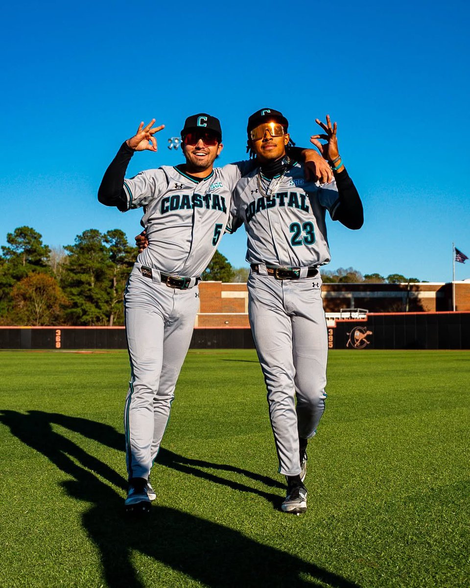 NCAA Baseball tweet media