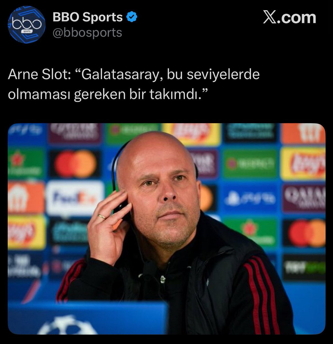 Şu açıklamalara bakın bizim laf etmemize bile gerek kalmadı adamlar rezil rüsva etti  zaten, bide hala hakem hakem diye çırpınıyorlar çaresizce ohhhhhhhh