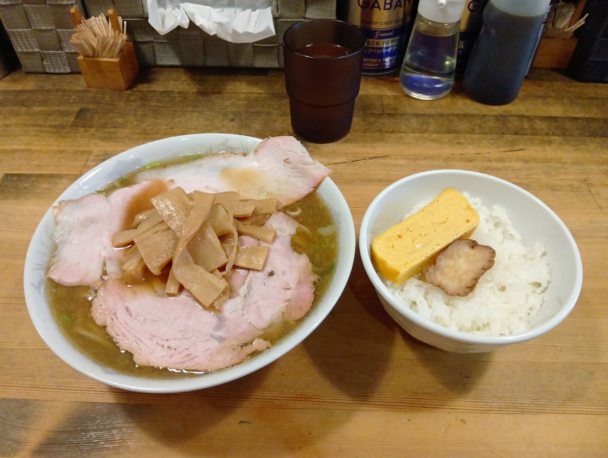 あっき🍜🍨 tweet media