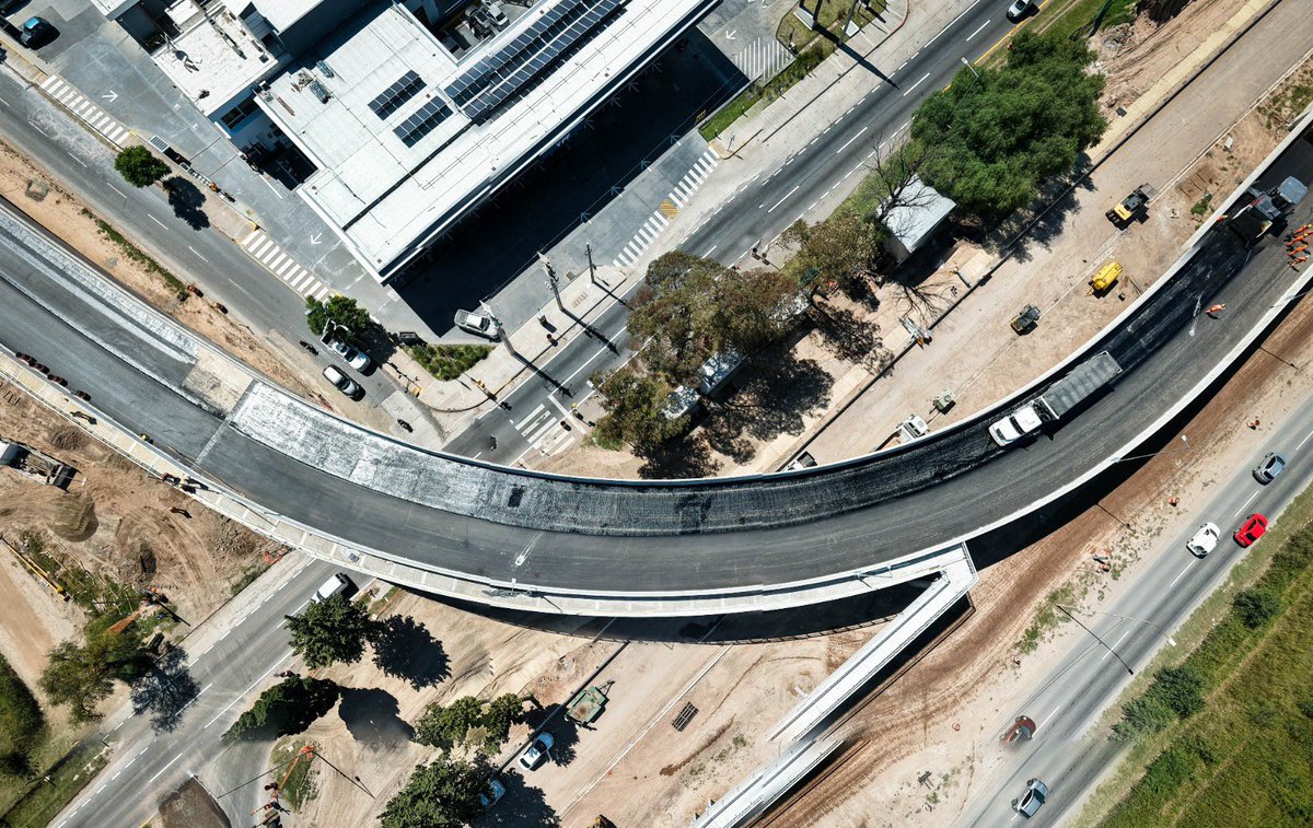 Martín Llaryora tweet media