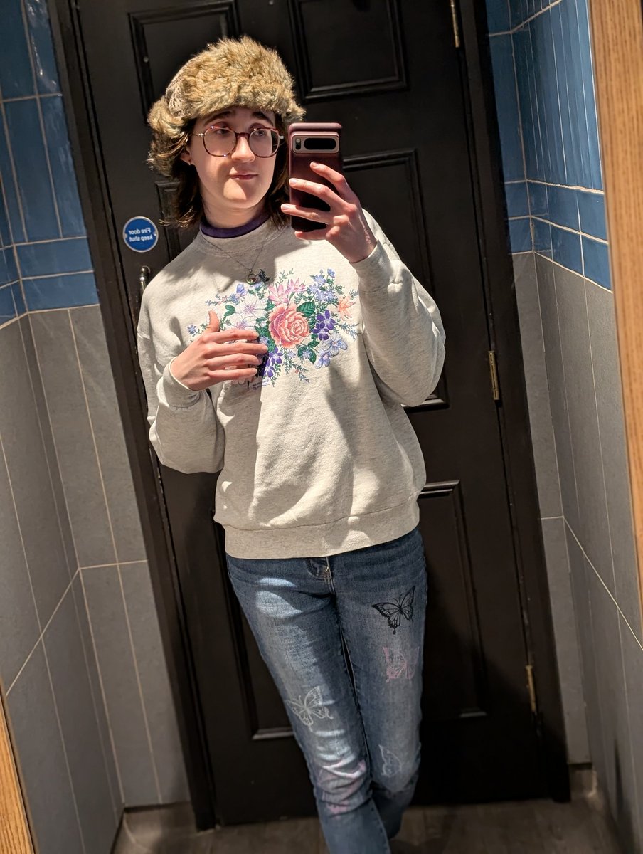 robyn ✨ tweet media