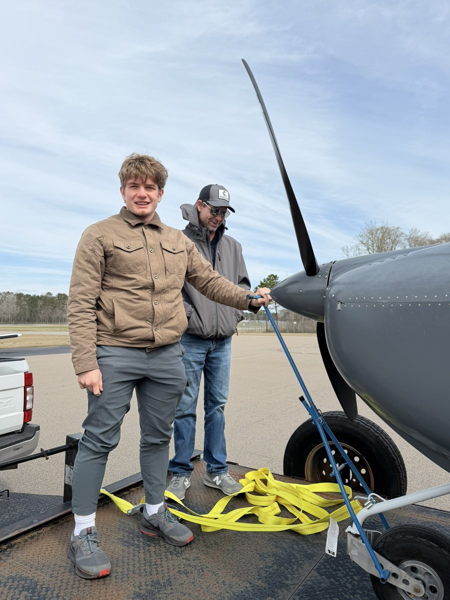 FFHSAviation tweet media