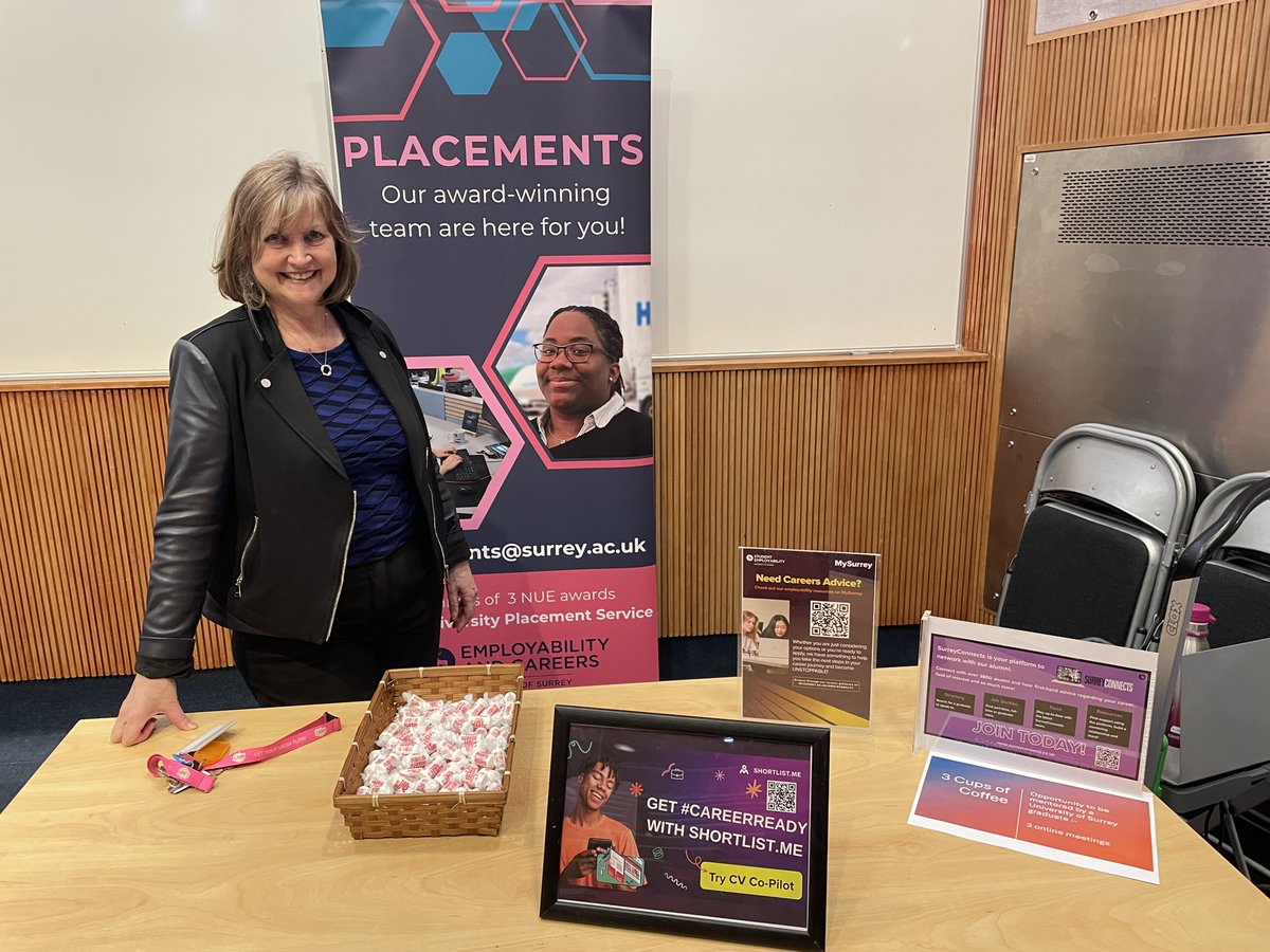 Dr_Chris_Wiley's tweet image. organized and hosted a Music Alumni Careers Panel at @UniofSurrey, featuring four @SurreyDMM music graduates speaking to current students about their career paths after graduation, with support from the Employability &amp;amp; Careers Centre.@SurreyAlumni #ForeverSurrey #ProudtobeSurrey