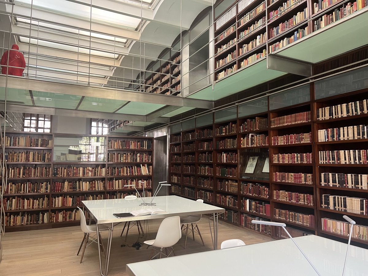 Linda Xie tweet media