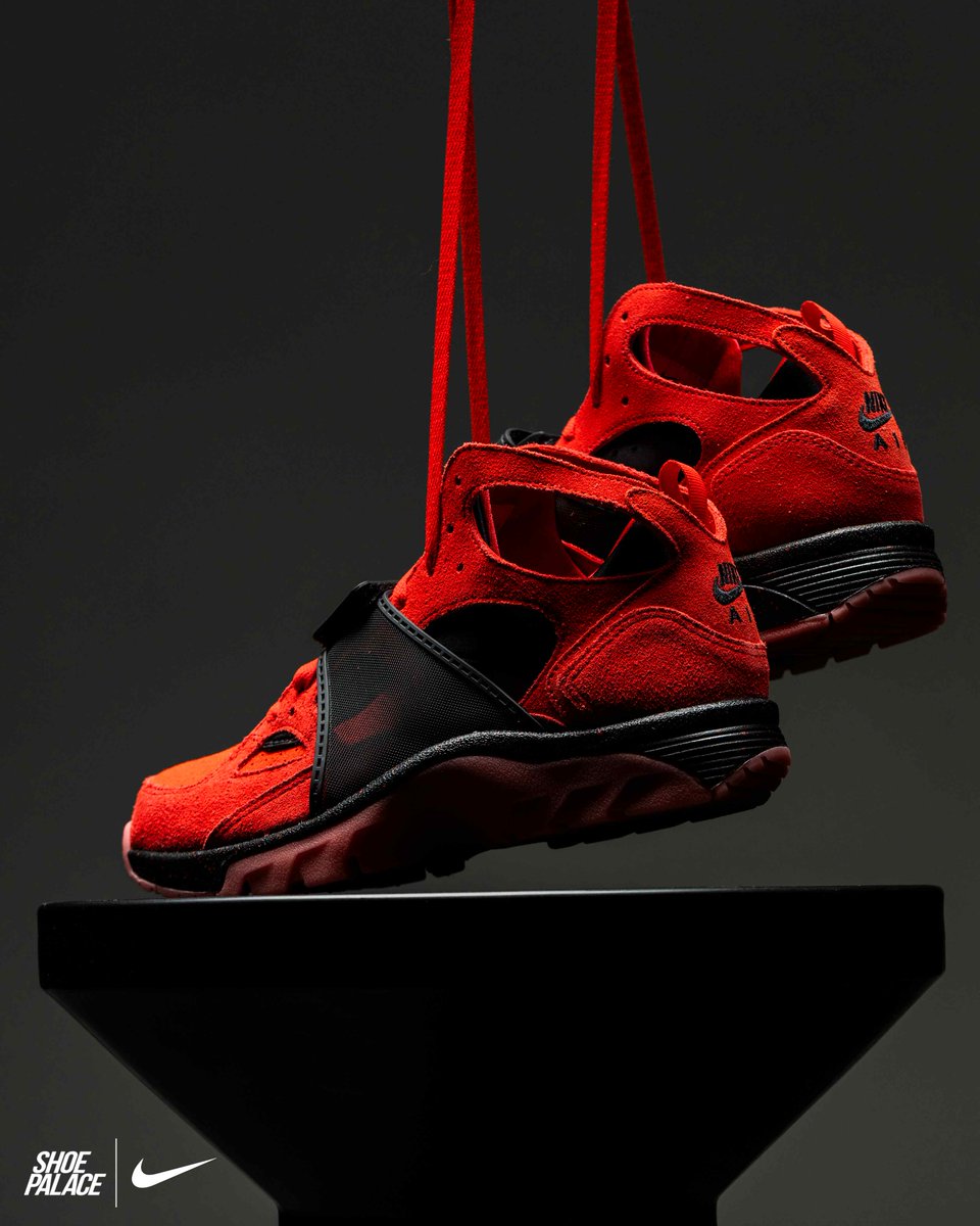 Ad: Nike Air Trainer Huarache ‘Challenge Red’ on sale for $135 + FREE shipping

Finish Line:tinyurl.com/5xp6brwb
use code SICKKICKS

JD Sports:tinyurl.com/yjxyrbfw
use code JDS15