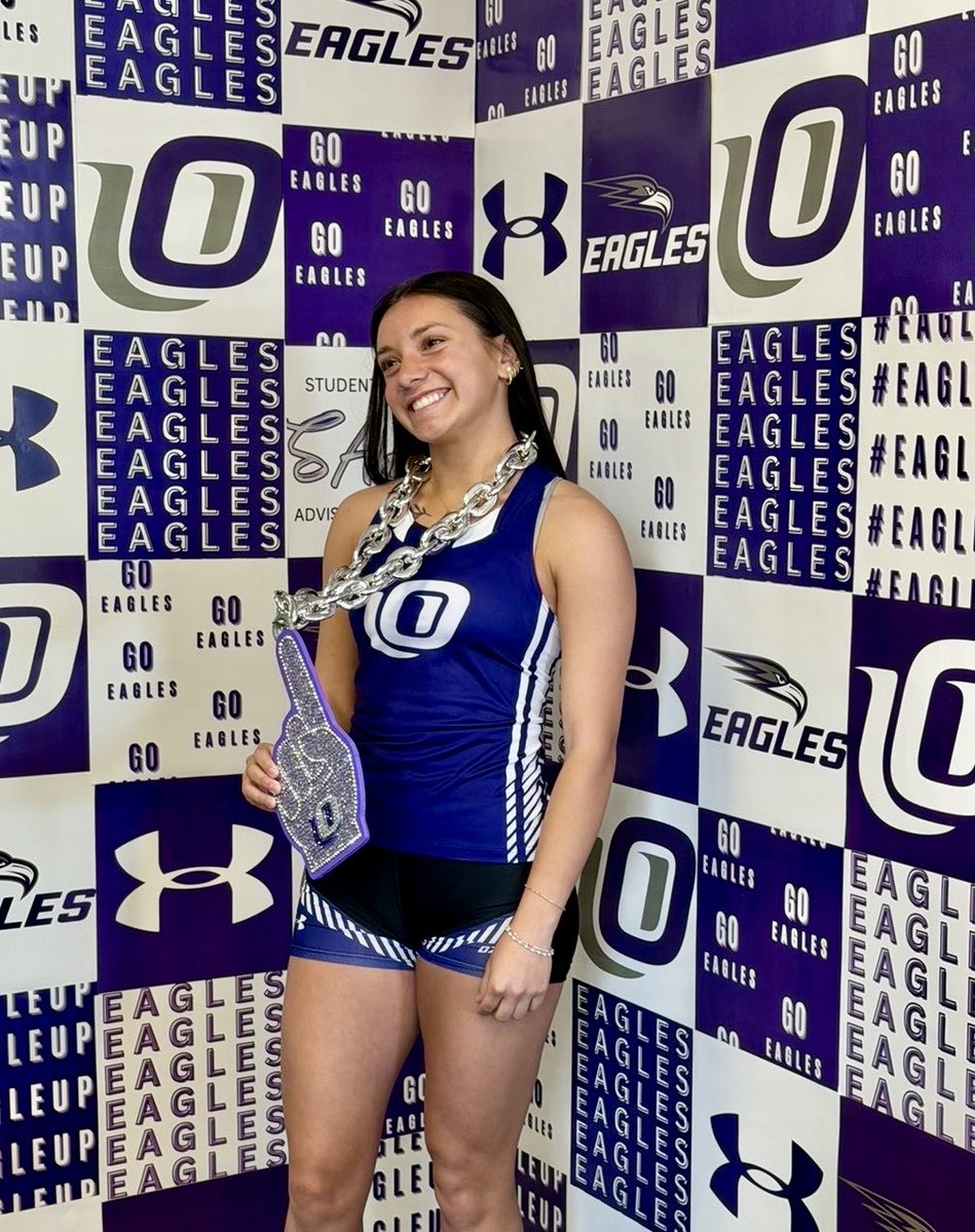 Bravo€Foxtrot tweet media