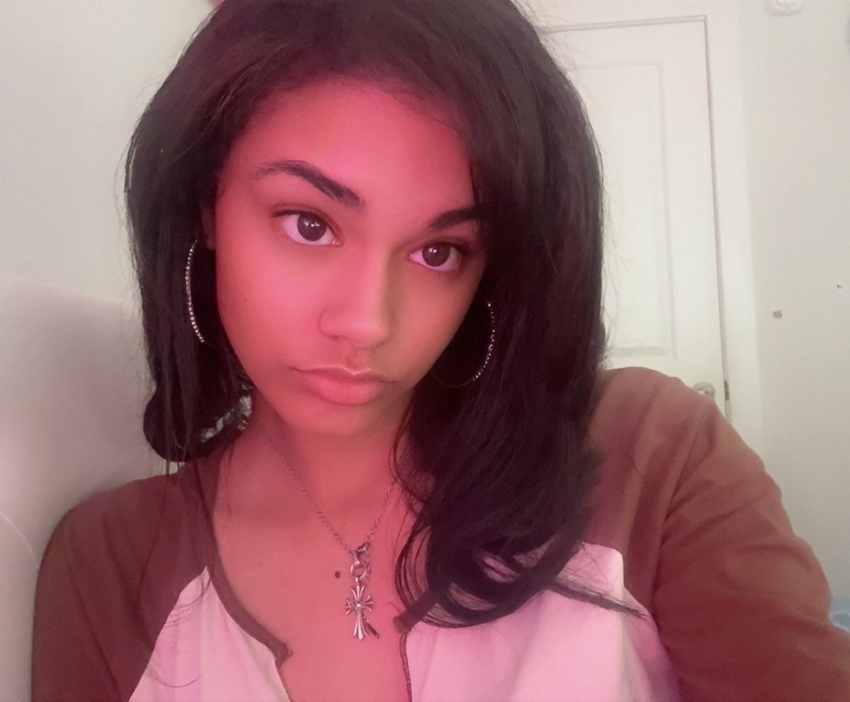 petal 🪭 ⁷ tweet media