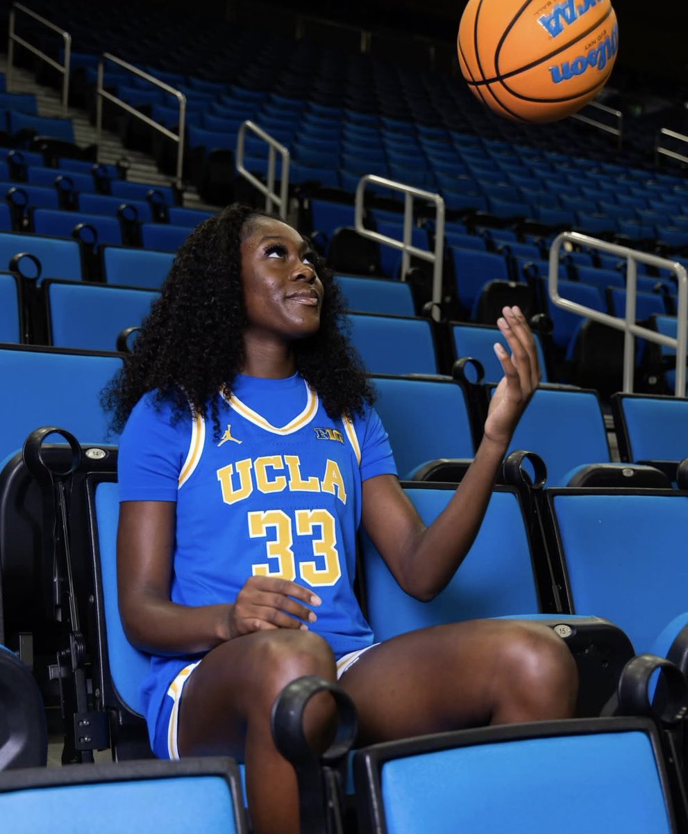 E J 🏀 tweet media