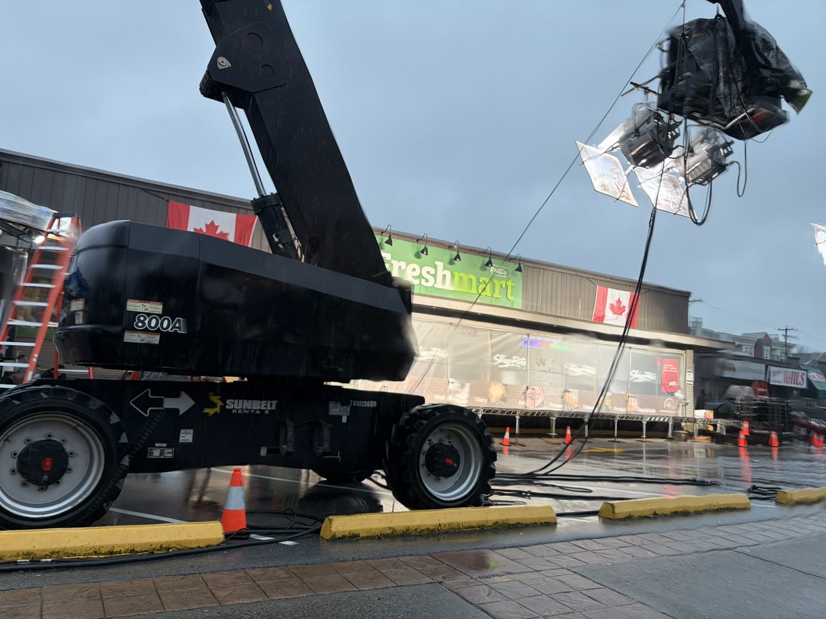 CathDoll tweet media