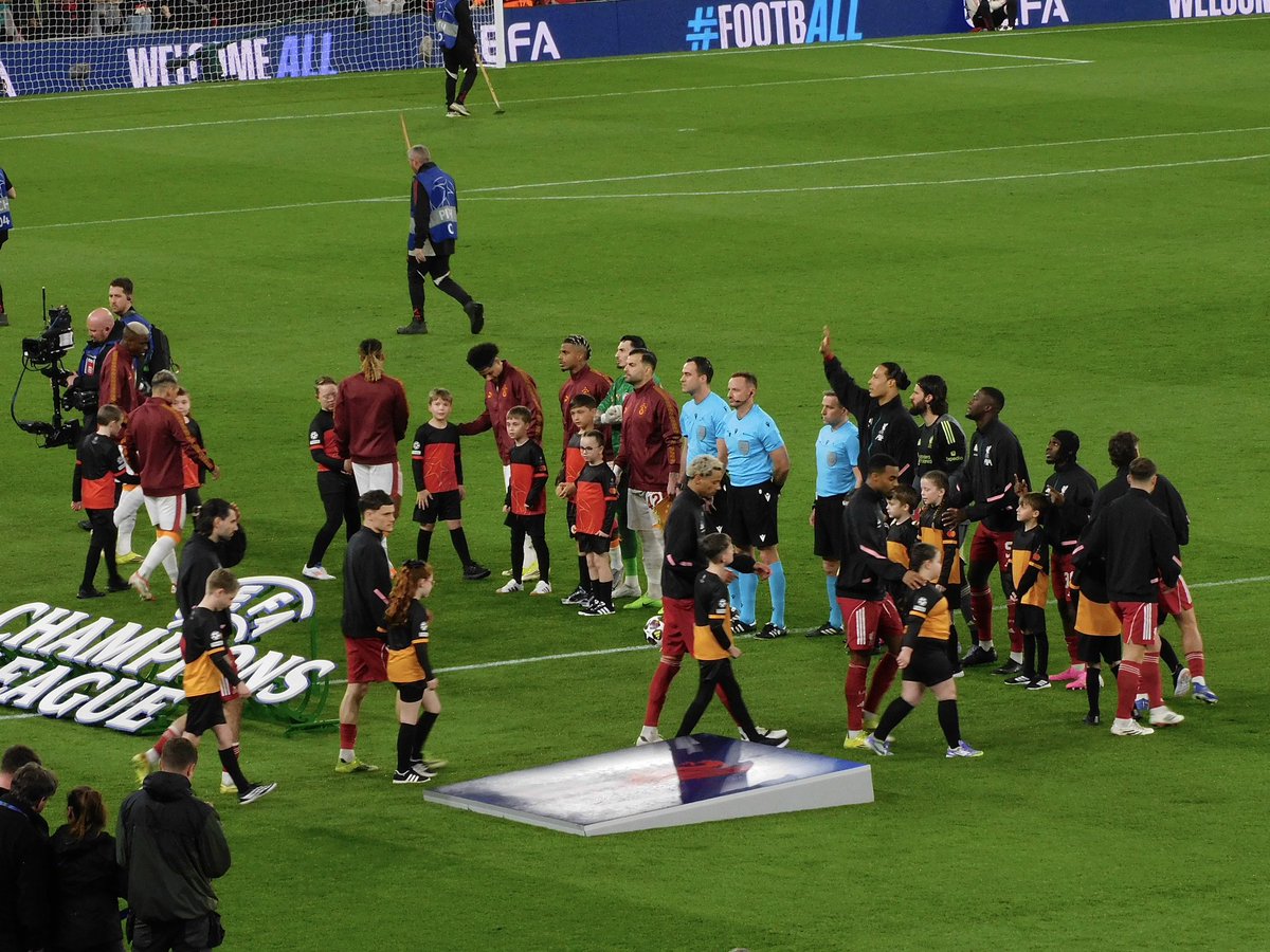 Paul Moran tweet media