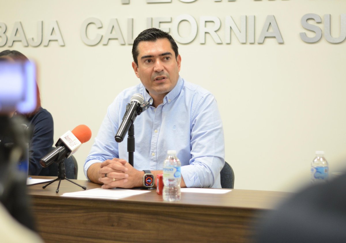 PAN BCS exige al Gobierno del Estado dejar de minimizar la crisis de seguridad.

El dirigente estatal, Rigo Mares, advirtió contradicciones entre las declaraciones del titular de la PGJE y lo que viven las familias sudcalifornianas en temas de desapariciones y cobro de piso.