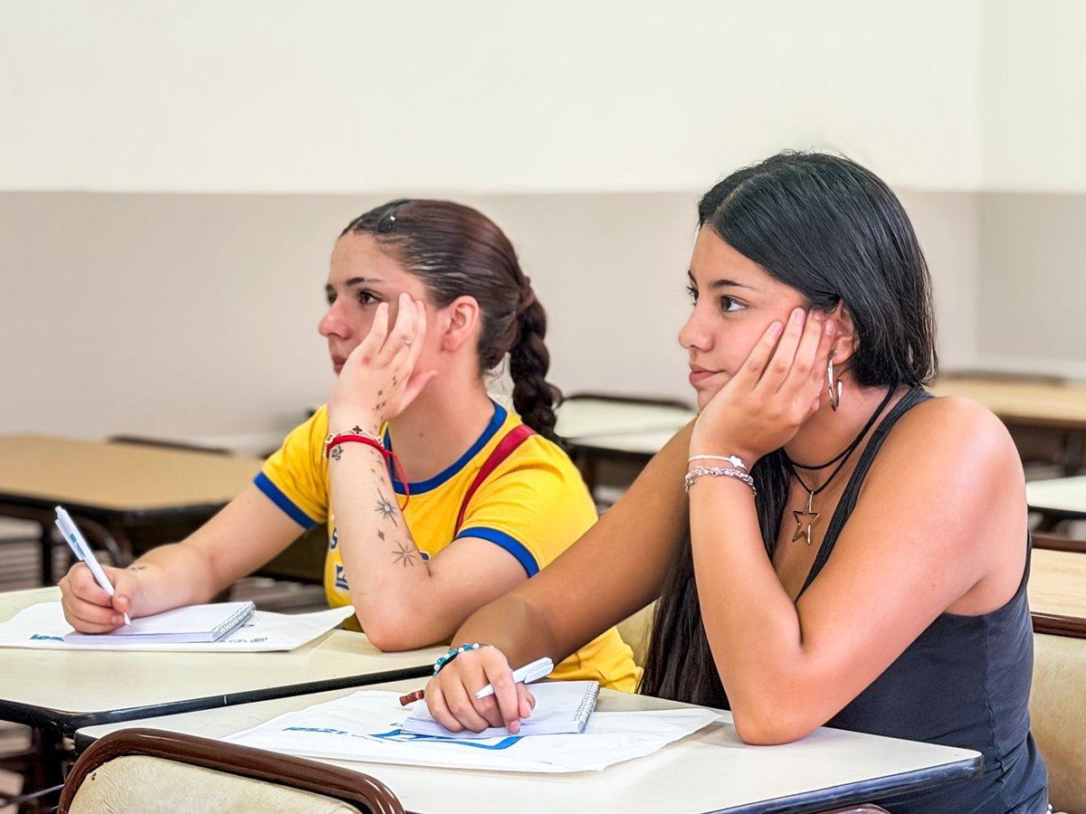 Colegio Universitario IES tweet media