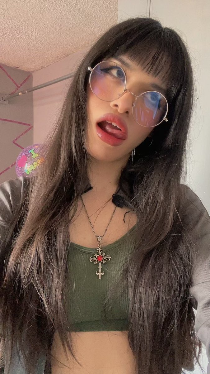 nika Sofia🌸🏳️‍⚧️ tweet media