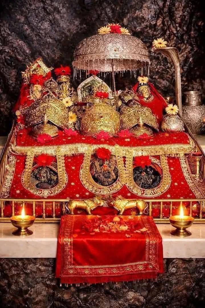 रंजीत कुमार सिंह 🍁वत्स🍁 tweet media