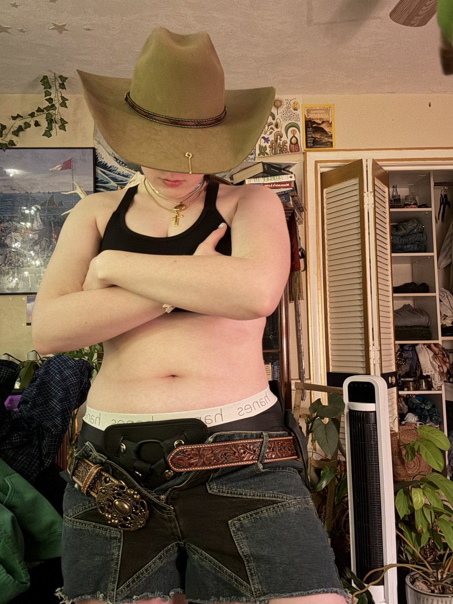 spencer 𓆟 tweet media