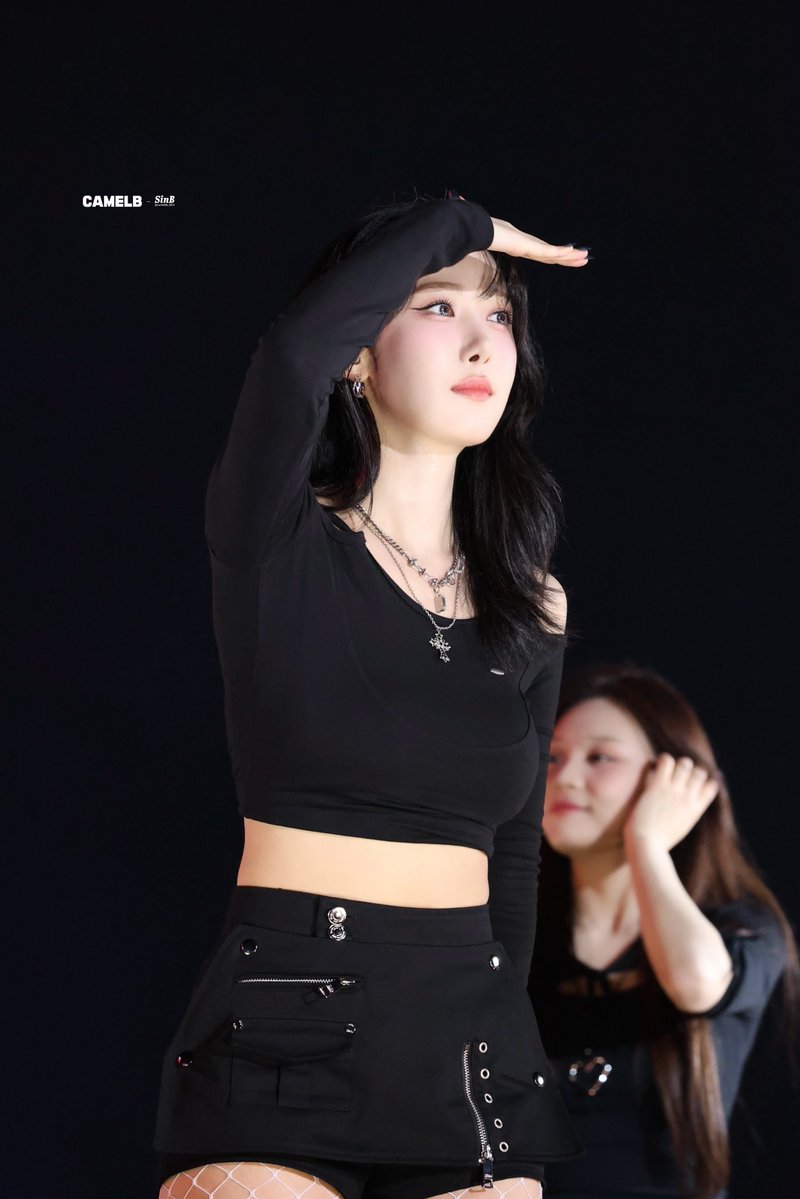 𝗖𝗔𝗠𝗘𝗟🐫 tweet media