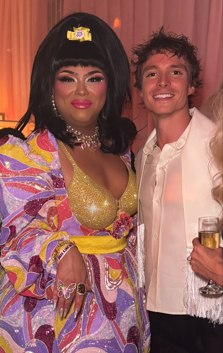 Lushious Massacr tweet media