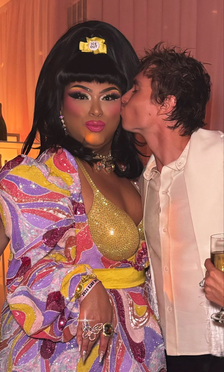 Lushious Massacr tweet media