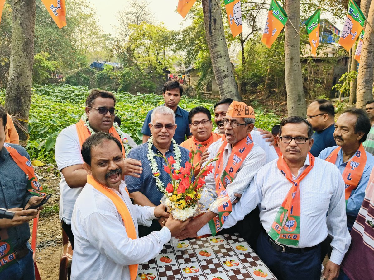 Dilip Ghosh (Modi Ka Parivar) tweet media