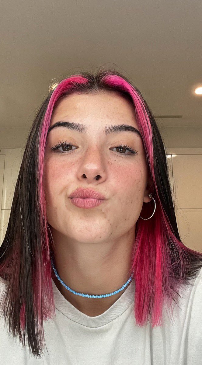 Goddess Charli tweet media