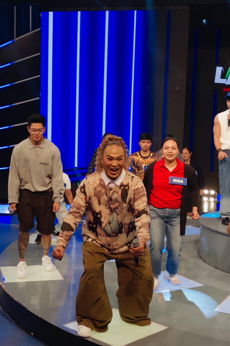 It's Showtime tweet media