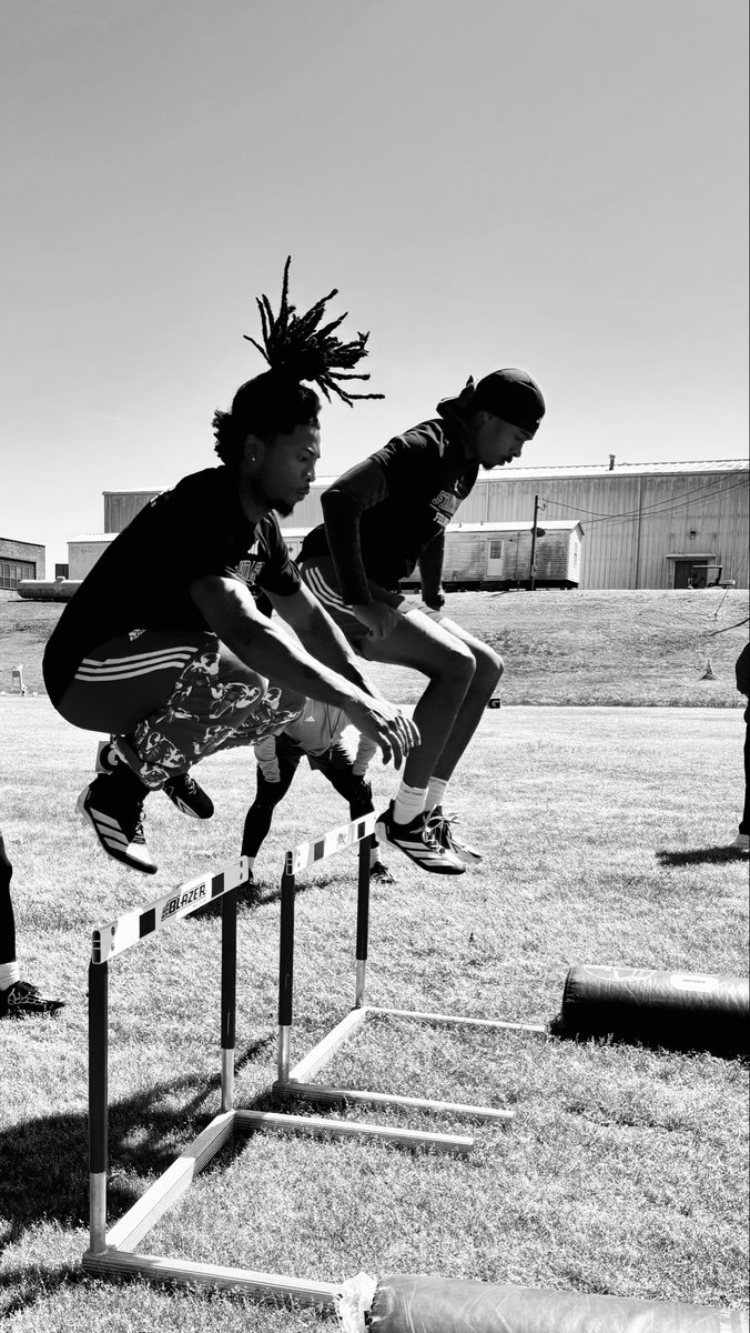 REGGIE “HOG” JACKSON tweet media